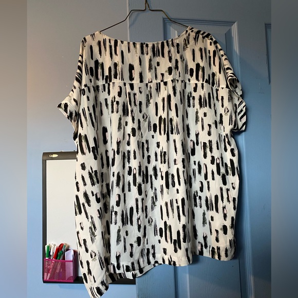 Reitmans top - Picture 2 of 5